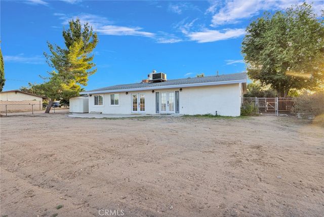 15177 Mendota, Apple Valley, CA 92307