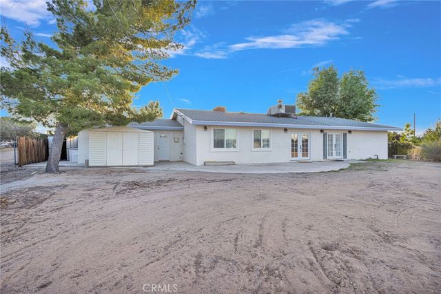 15177 Mendota, Apple Valley, CA 92307