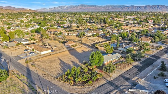 15177 Mendota, Apple Valley, CA 92307