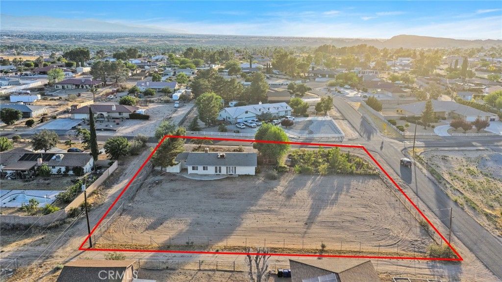 Image 49 of property listing at 15177 Mendota, Apple Valley, CA 92307