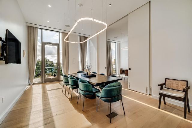 44 East Ave 1702, Austin, TX 78701