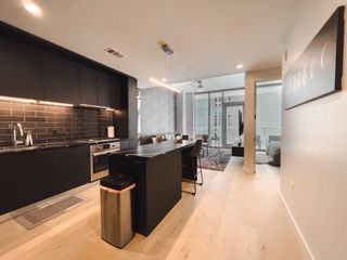 44 East Ave 1702, Austin, TX 78701