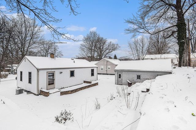 614 Vine Street, La Porte, IN 46350