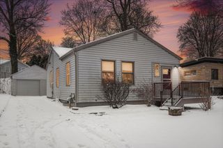 614 Vine Street, La Porte, IN 46350