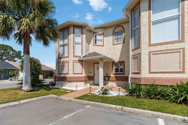 211 DAWN COURT, Kissimmee, FL 34743