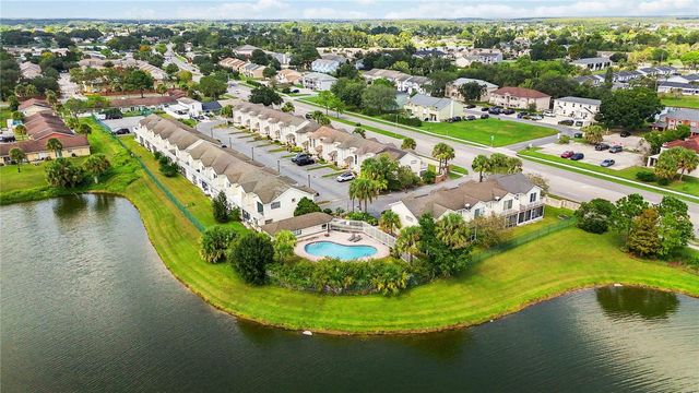 211 DAWN COURT, Kissimmee, FL 34743