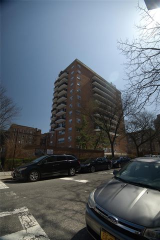 72-35 112 Street 12C, Forest Hills, NY 11375