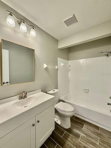 16596 BRIGADOON DRIVE, Tampa, FL 33618