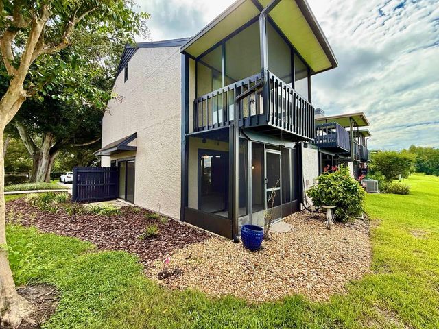16596 BRIGADOON DRIVE, Tampa, FL 33618