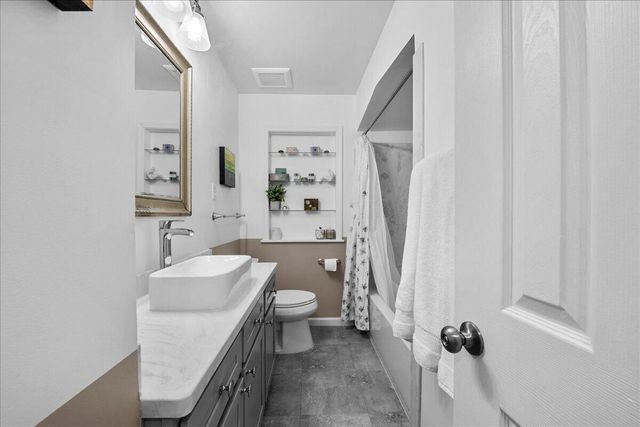 1031 Duncan Street, Ann Arbor, MI 48103