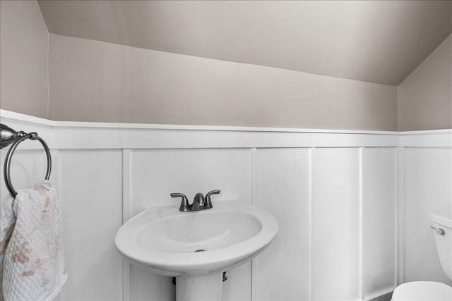 1031 Duncan Street, Ann Arbor, MI 48103