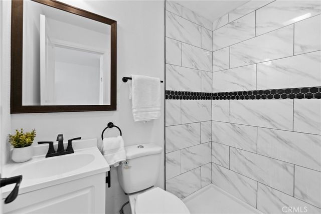 1619 W 68th, Los Angeles, CA 90047