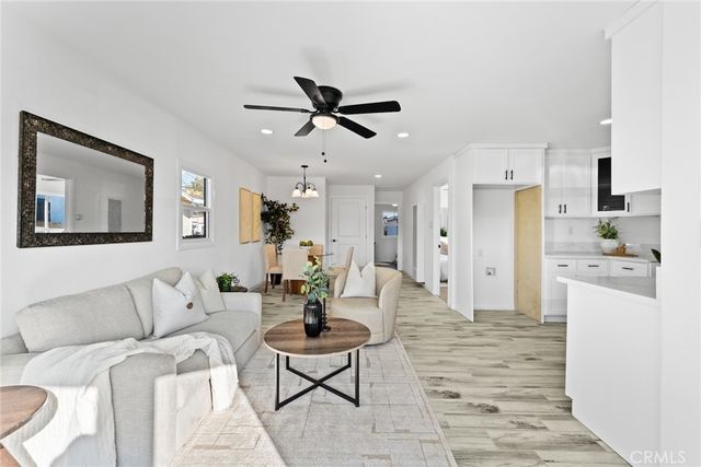 1619 W 68th, Los Angeles, CA 90047