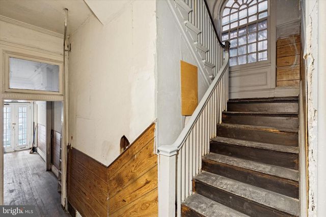 2039 SPRUCE ST, Philadelphia, PA 19103