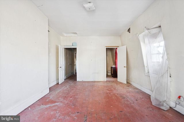 2039 SPRUCE ST, Philadelphia, PA 19103