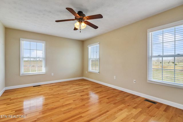 3136 Rugby Pike, Jamestown, TN 38556