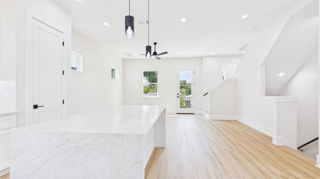 4508 Robertson, Houston, TX 77009