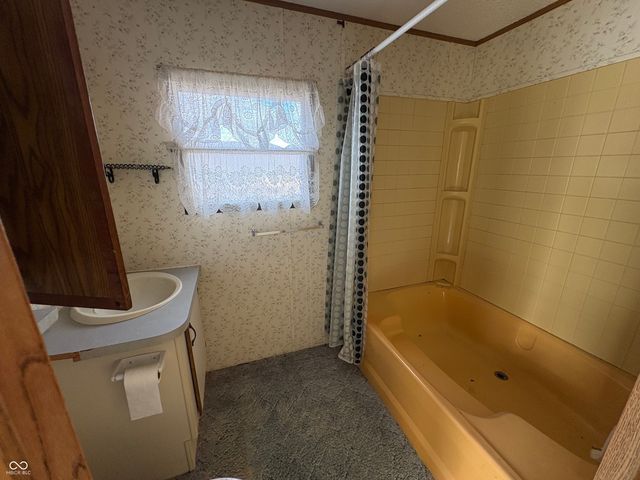 3083 Van Bibber Lake Estate, Greencastle, IN 46135