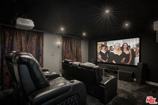 1323 Club View Drive, Los Angeles, CA 90024