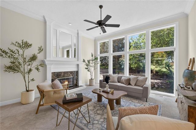 9608 Falcon Ridge Drive, Lenexa, KS 66220