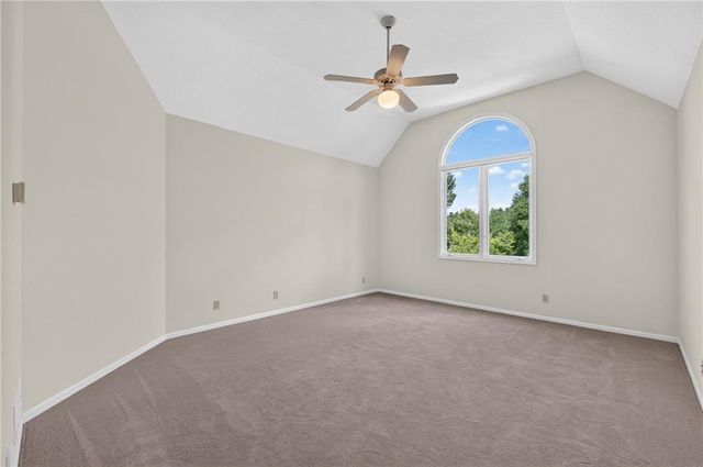 9608 Falcon Ridge Drive, Lenexa, KS 66220