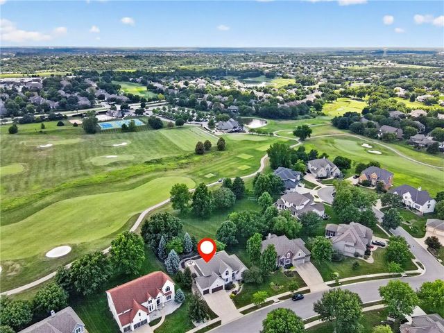 9608 Falcon Ridge Drive, Lenexa, KS 66220