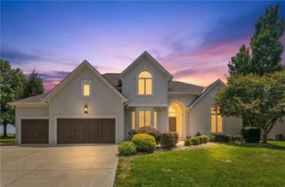 9608 Falcon Ridge Drive, Lenexa, KS 66220
