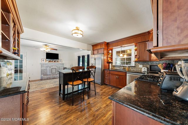 1150 Wake Forest Drive, Toms River, NJ 08753