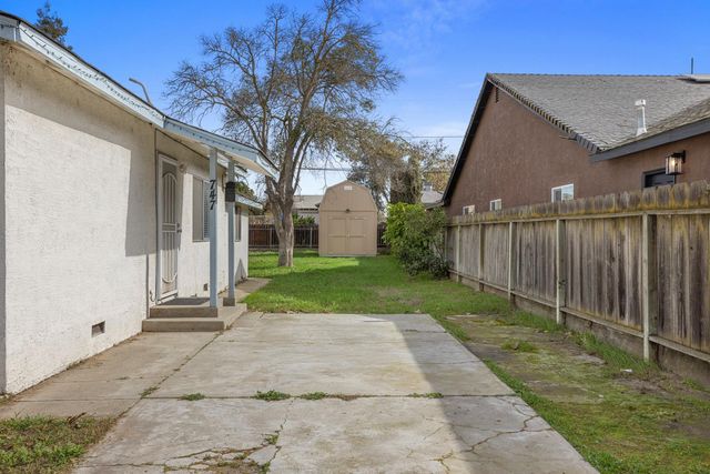 747 Prusso St, Livingston, CA 95334