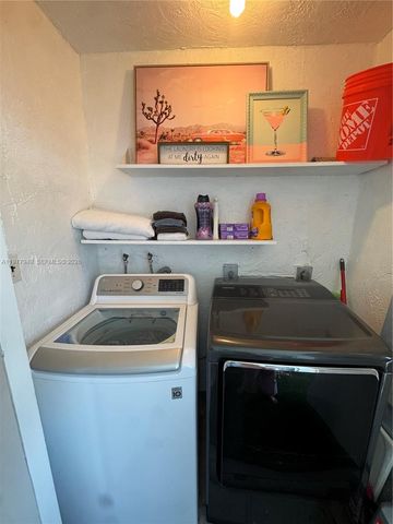 8670 SW 212th St 304, Cutler Bay, FL 33189