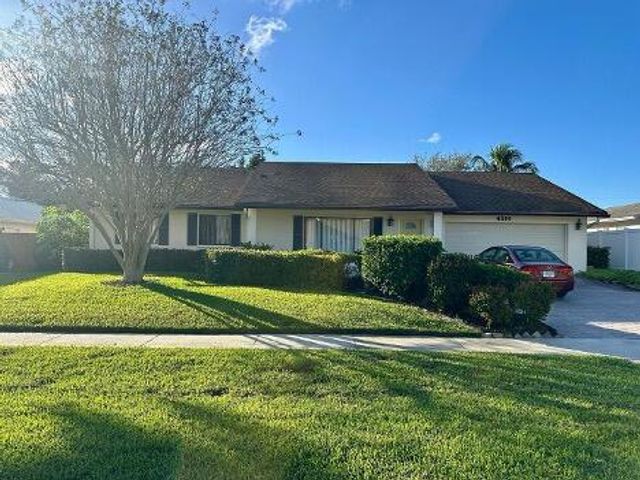 4914 Acorn Drive, Boca Raton, FL 33487