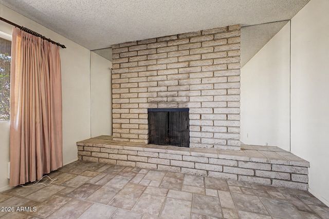407 E 8TH Street, Mesa, AZ 85203