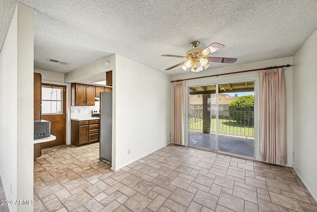 407 E 8TH Street, Mesa, AZ 85203