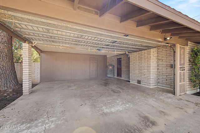 407 E 8TH Street, Mesa, AZ 85203
