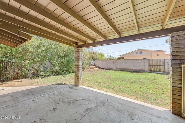 407 E 8TH Street, Mesa, AZ 85203