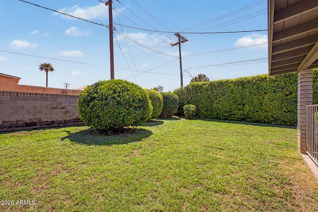 407 E 8TH Street, Mesa, AZ 85203