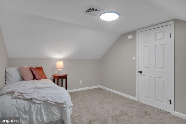 275 MANOR RD, Red Lion, PA 17356