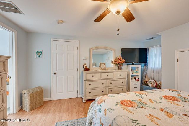 62 Taylors Mills Road, Manalapan, NJ 07726