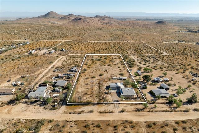 3322 Dawn, Rosamond, CA 93560