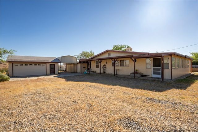 3322 Dawn, Rosamond, CA 93560
