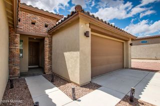 16001 N Columbus Boulevard, Tucson, AZ 85739
