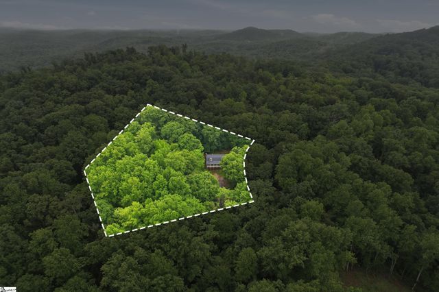 211 Narrow Way, Travelers Rest, SC 29690