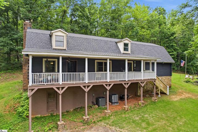 211 Narrow Way, Travelers Rest, SC 29690