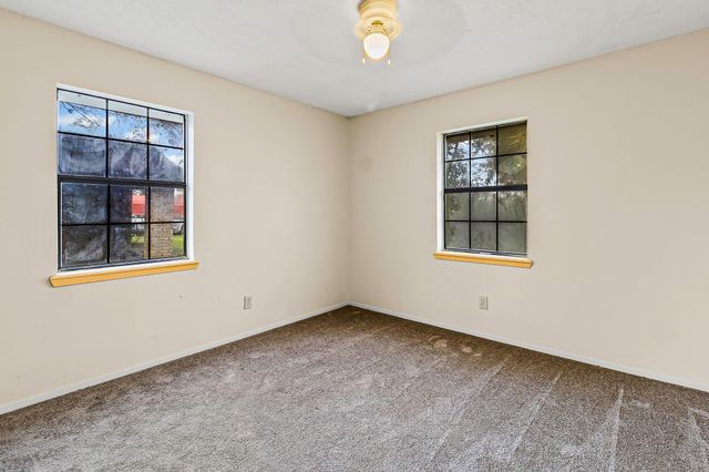 107 Thomas Street, Crockett, TX 75835