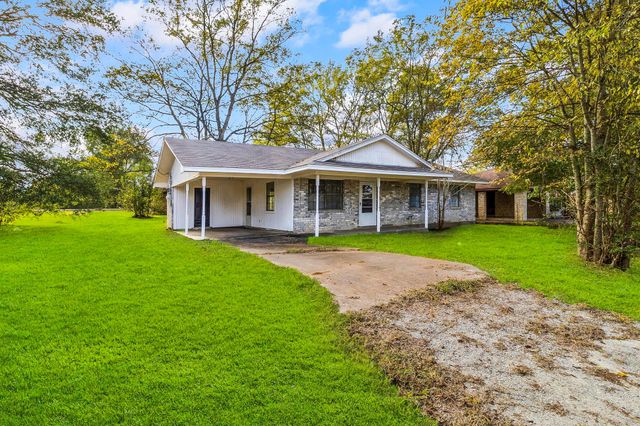 107 Thomas Street, Crockett, TX 75835