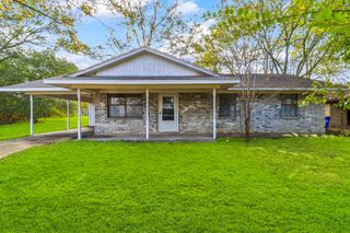 107 Thomas Street, Crockett, TX 75835