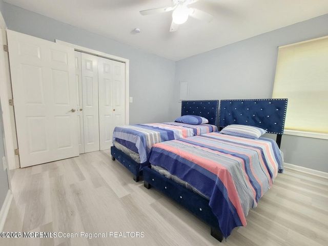 1 Half Robin Drive, Oakhurst, NJ 07755