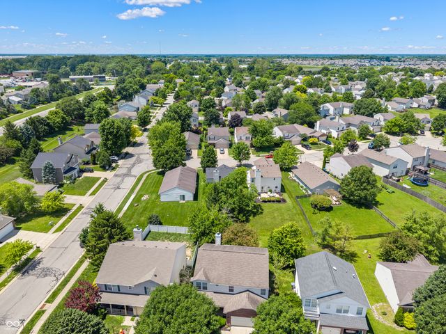 15198 Bird Watch, Noblesville, IN 46060