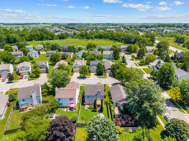 15198 Bird Watch, Noblesville, IN 46060