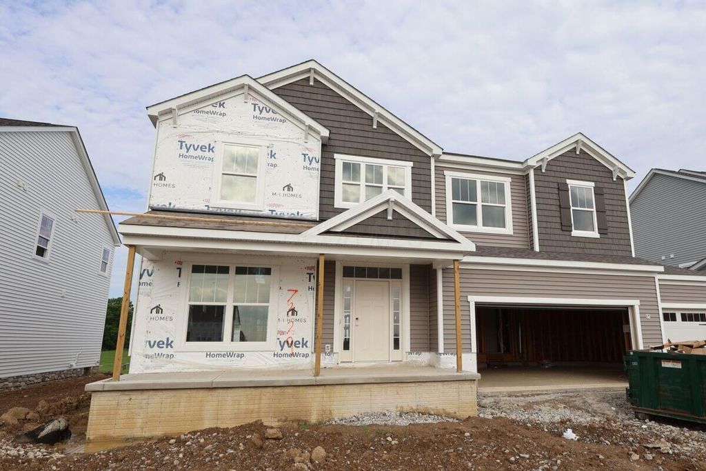 7329 Larkleaf Drive, Plain City, OH 43064